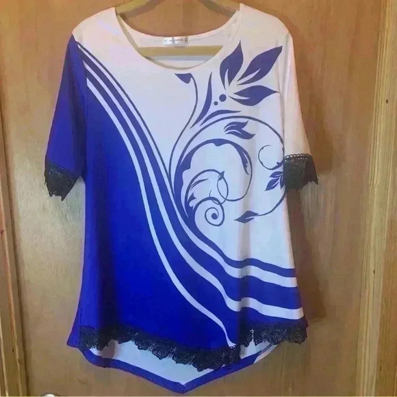 Rosegal Tops - rosegal plus size tops 1X Blue With Lace Short Sleeve Crew Neck